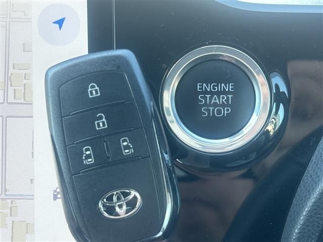 Toyota NOAH 2023 8421438-19