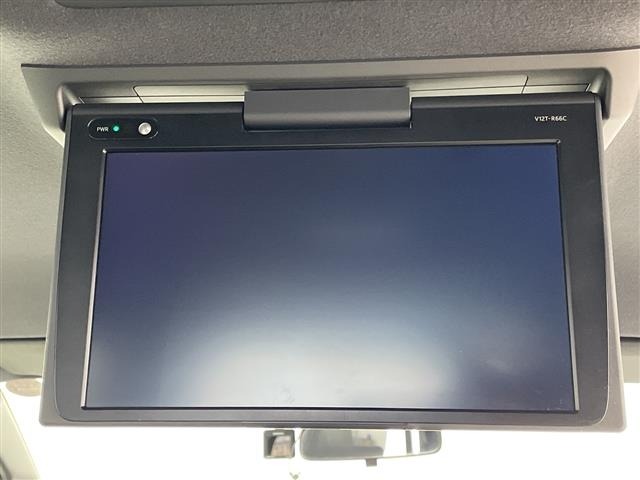 Toyota NOAH 2018 8421439-15