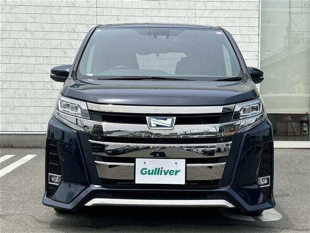 Toyota NOAH 2020 8421440-23