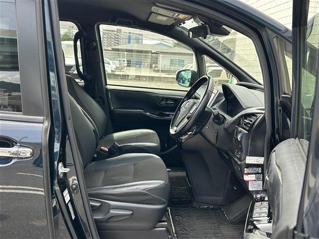 Toyota NOAH 2020 8421440-9