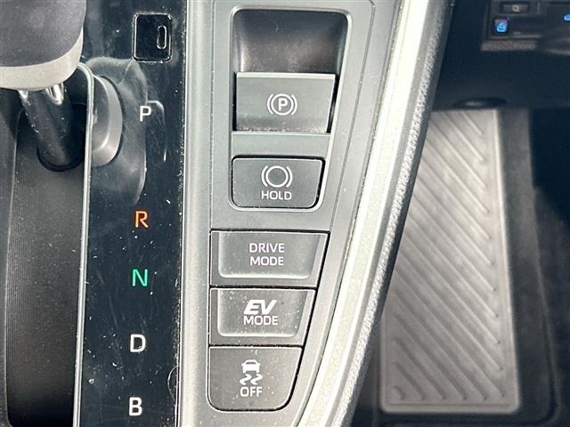 Toyota NOAH 2023 8421442-10