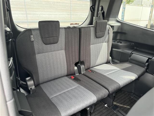 Toyota NOAH 2025 8421451-9