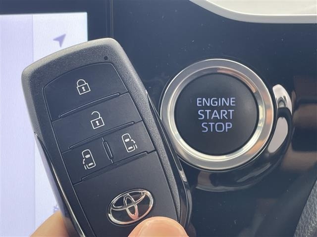 Toyota NOAH 2023 8421461-10