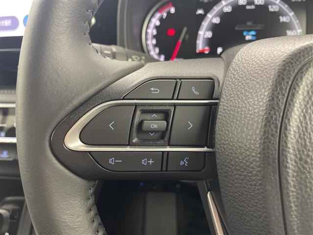 Toyota NOAH 2023 8421461-3
