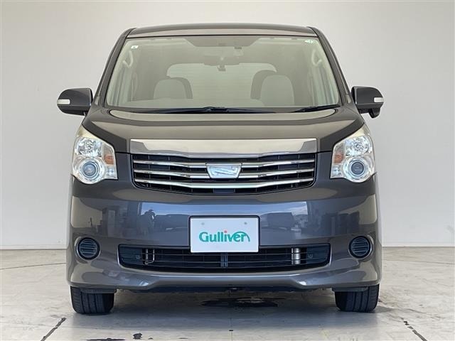 Toyota NOAH 2013 8421469-20