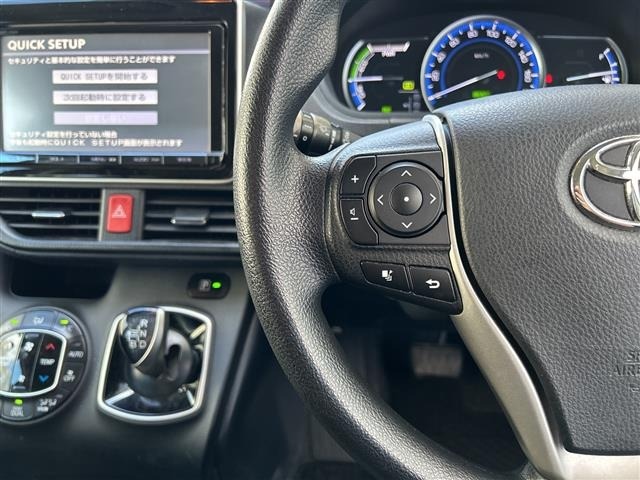 Toyota NOAH 2014 8421480-19