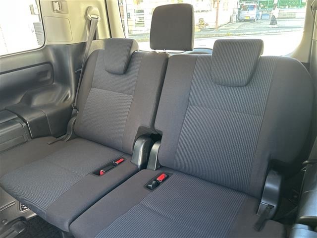 Toyota NOAH 2014 8421480-2