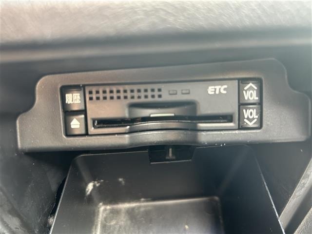Toyota NOAH 2012 8421485-12