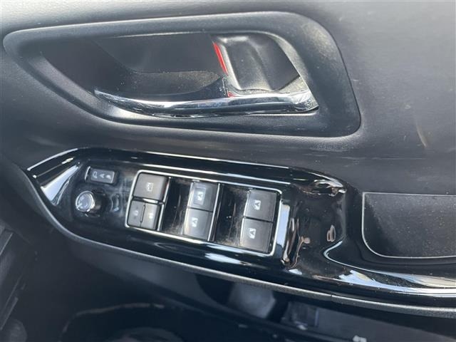 Toyota NOAH 2019 8421486-10