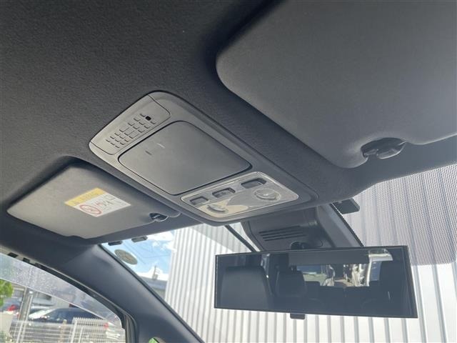 Toyota NOAH 2019 8421486-6