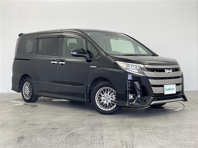 Toyota NOAH 2019 8421489-0