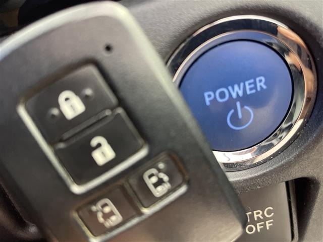 Toyota NOAH 2019 8421489-22