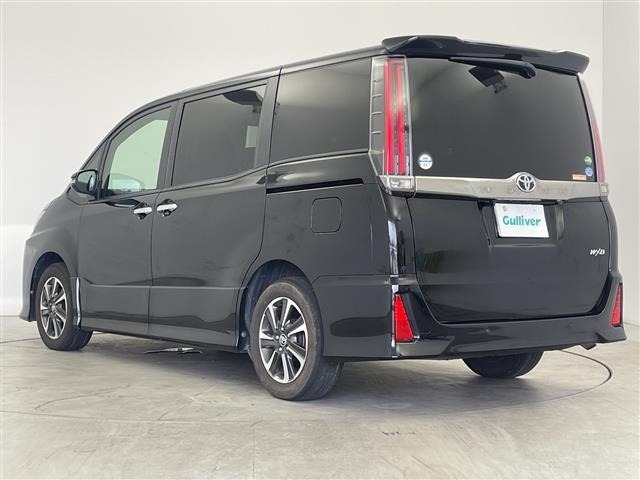 Toyota NOAH 2019 8421492-13