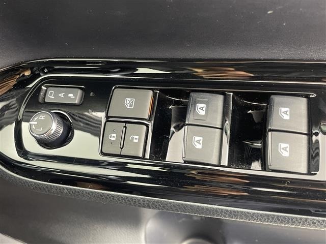 Toyota NOAH 2019 8421492-22