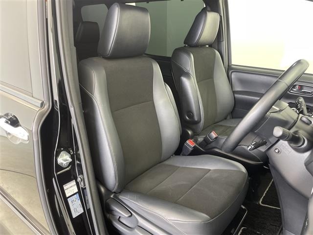 Toyota NOAH 2019 8421492-6