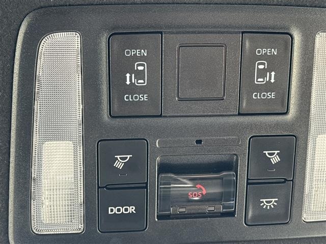 Toyota NOAH 2023 8421494-3