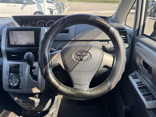 Toyota NOAH 2008 8421508-15