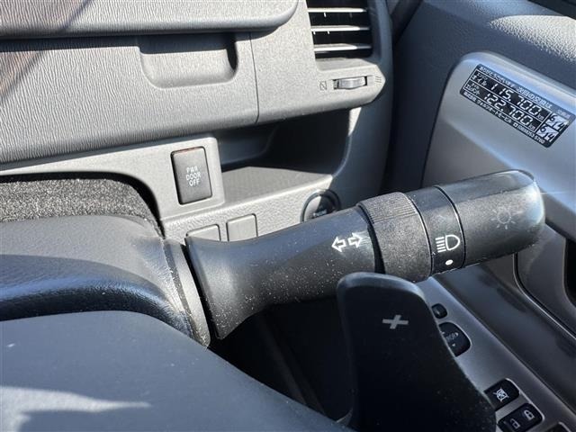 Toyota NOAH 2008 8421508-17