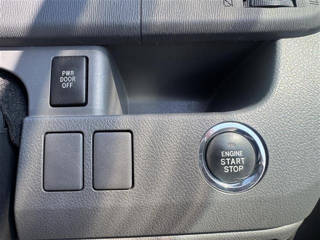 Toyota NOAH 2008 8421508-19