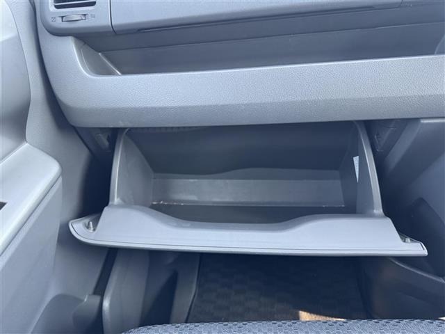 Toyota NOAH 2008 8421508-20