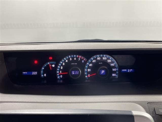 Toyota NOAH 2012 8421512-12