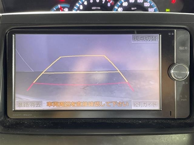 Toyota NOAH 2012 8421512-18
