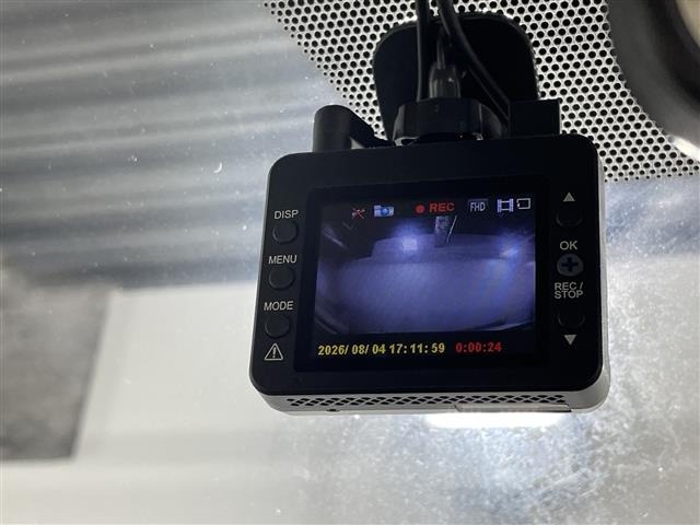 Toyota NOAH 2012 8421512-22