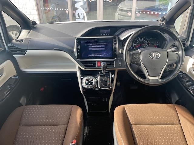 Toyota NOAH 2019 8421513-2