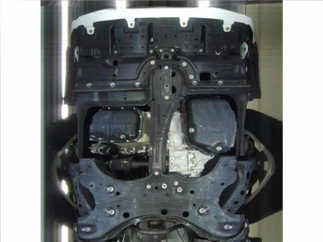 Toyota NOAH 2021 8421551-9