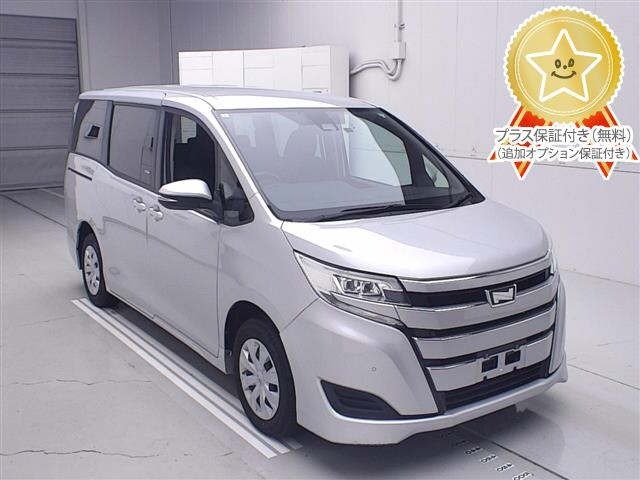 Toyota NOAH 2021 8421552-0
