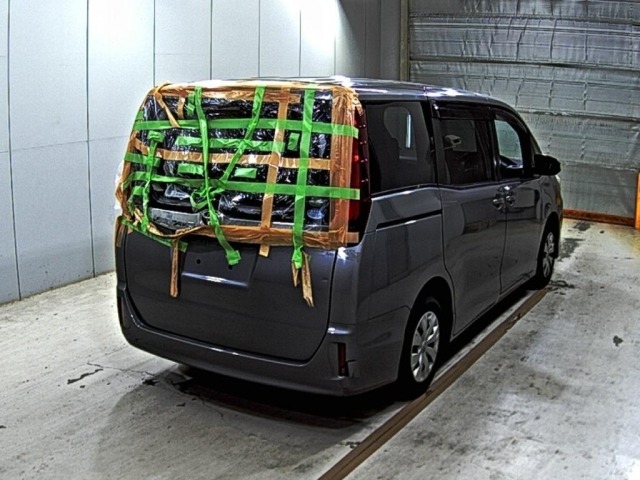 Toyota NOAH 2016 8421559-5