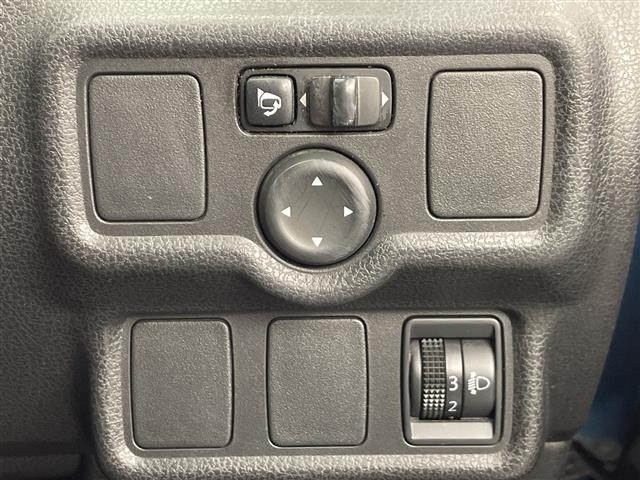 Nissan NOTE 2013 8442108-10