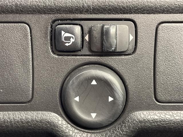 Nissan NOTE 2013 8442108-11