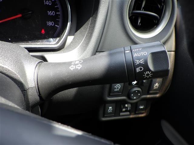 Nissan NOTE 2016 8442510-11