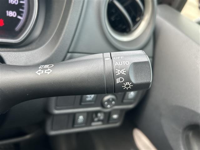 Nissan NOTE 2019 8442619-10