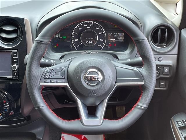 Nissan NOTE 2017 8442633-1