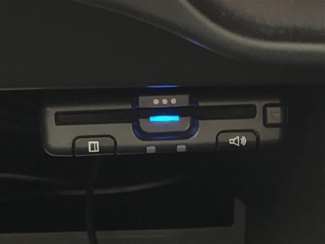 Nissan NOTE 2018 8442648-16