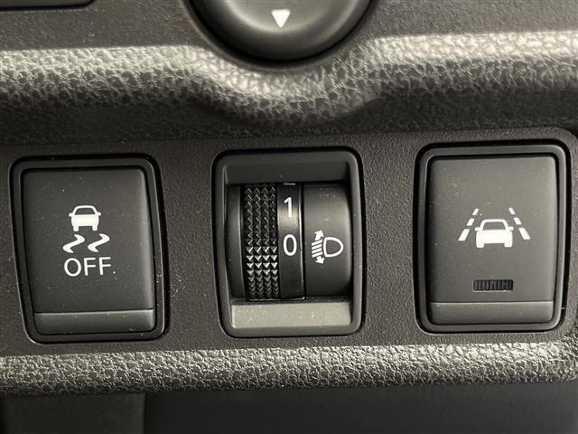 Nissan NOTE 2018 8442648-21