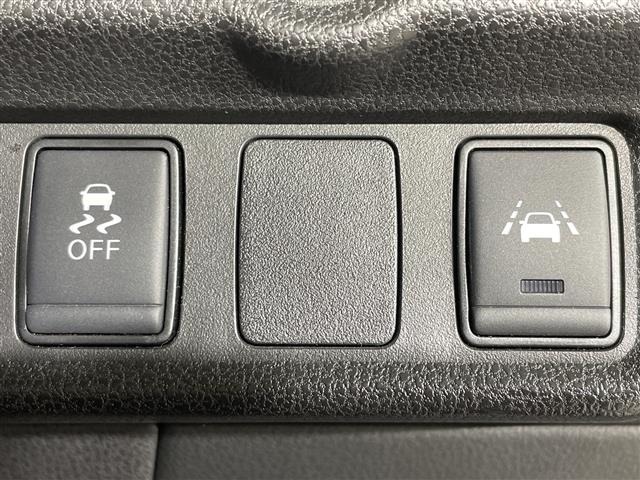 Nissan NOTE 2018 8442770-1