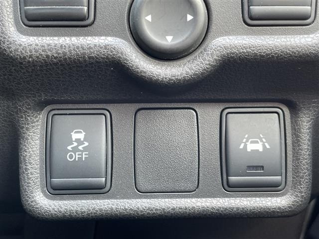 Nissan NOTE 2014 8442771-8