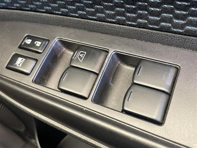 Nissan NOTE 2015 8442895-20