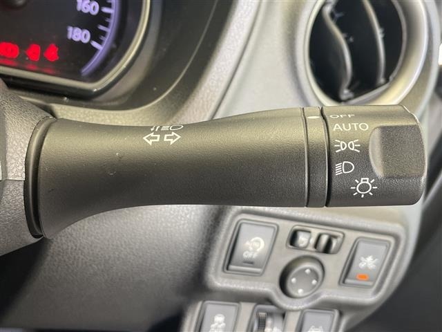 Nissan NOTE 2015 8442895-8