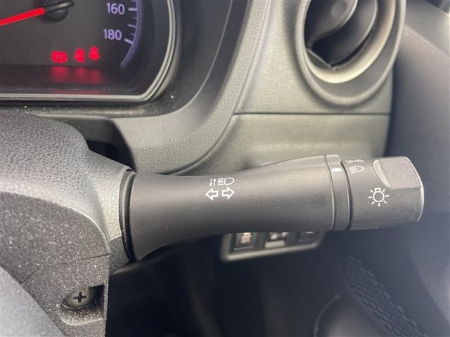 Nissan NOTE 2014 8442905-1
