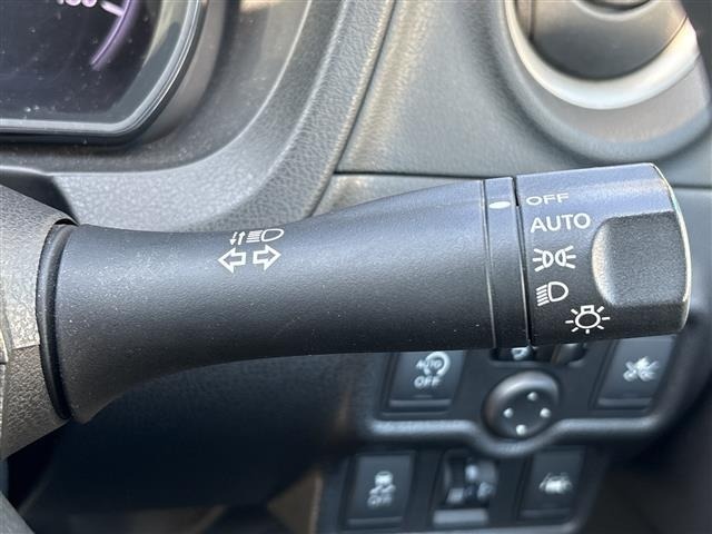 Nissan NOTE 2015 8443274-12