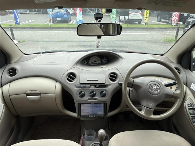 Toyota PLATZ 2005 8427948-17