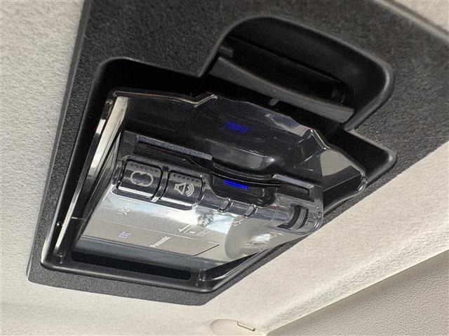 Mazda PREMACY 2012 8432222-9