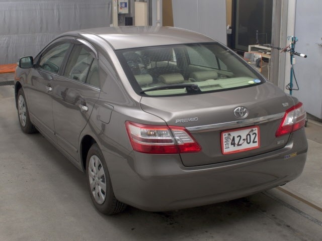Toyota PREMIO 2011 8442751-1