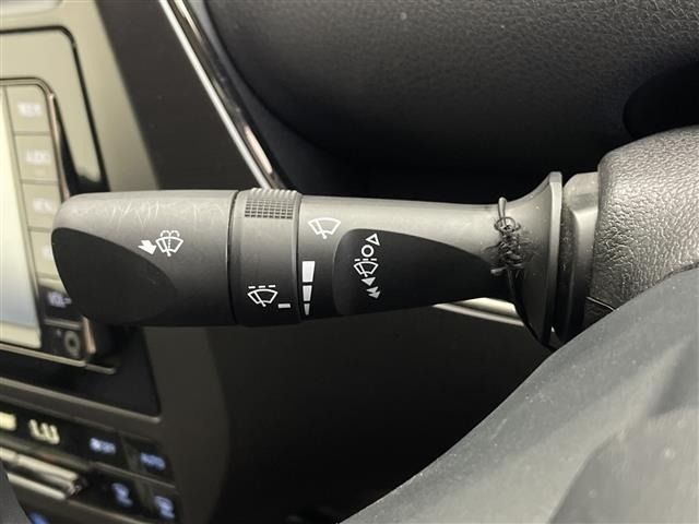 Toyota PRIUS PHV 2021 8423396-5