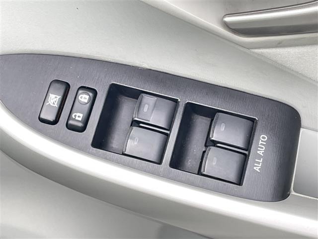 Toyota PRIUS PHV 2013 8423401-2