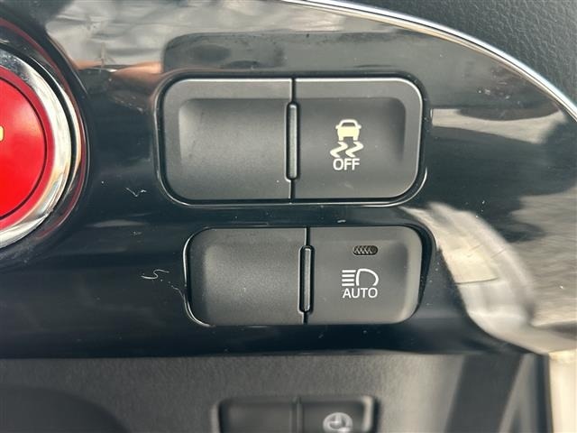 Toyota PRIUS PHV 2017 8423411-9